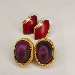 2 pair of vintage earrings